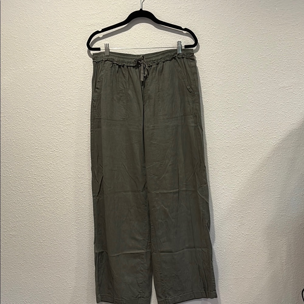 Splendid Khaki Green Relaxed Fit Linen wide leg pants with drawstring